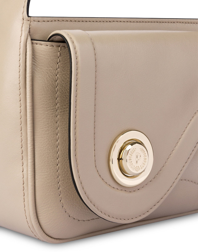 Lena shoulder bag in calfskin Photo 5