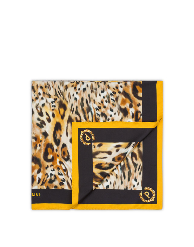 Silk scarf with animal print Photo 1