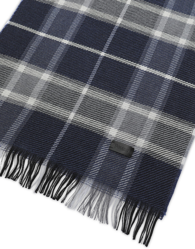 Check wool scarf Photo 3