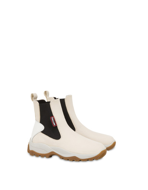 Ice Cracker Chelsea Boots In Nubuck And Calfskin Ice/ice