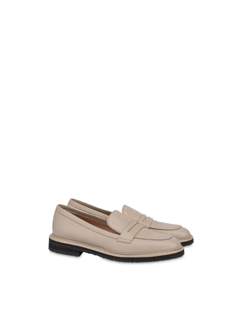 Artisan Touch Calfskin Loafer Sand/sand