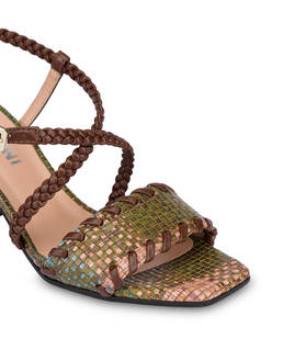 Italian Savoir Faire sandals with weave print Photo 4