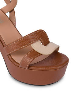 Interlock calfskin platform sandals Photo 4