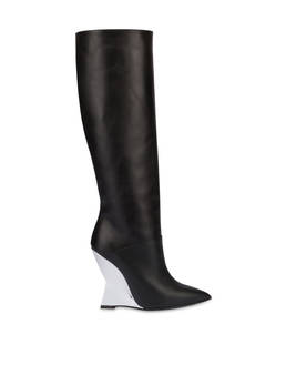 Extravagance calfskin boots Photo 1